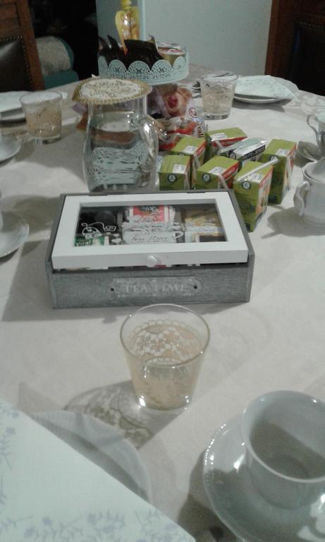 Il Tarlo Acomodação com café da manhã Seneghe Exterior foto